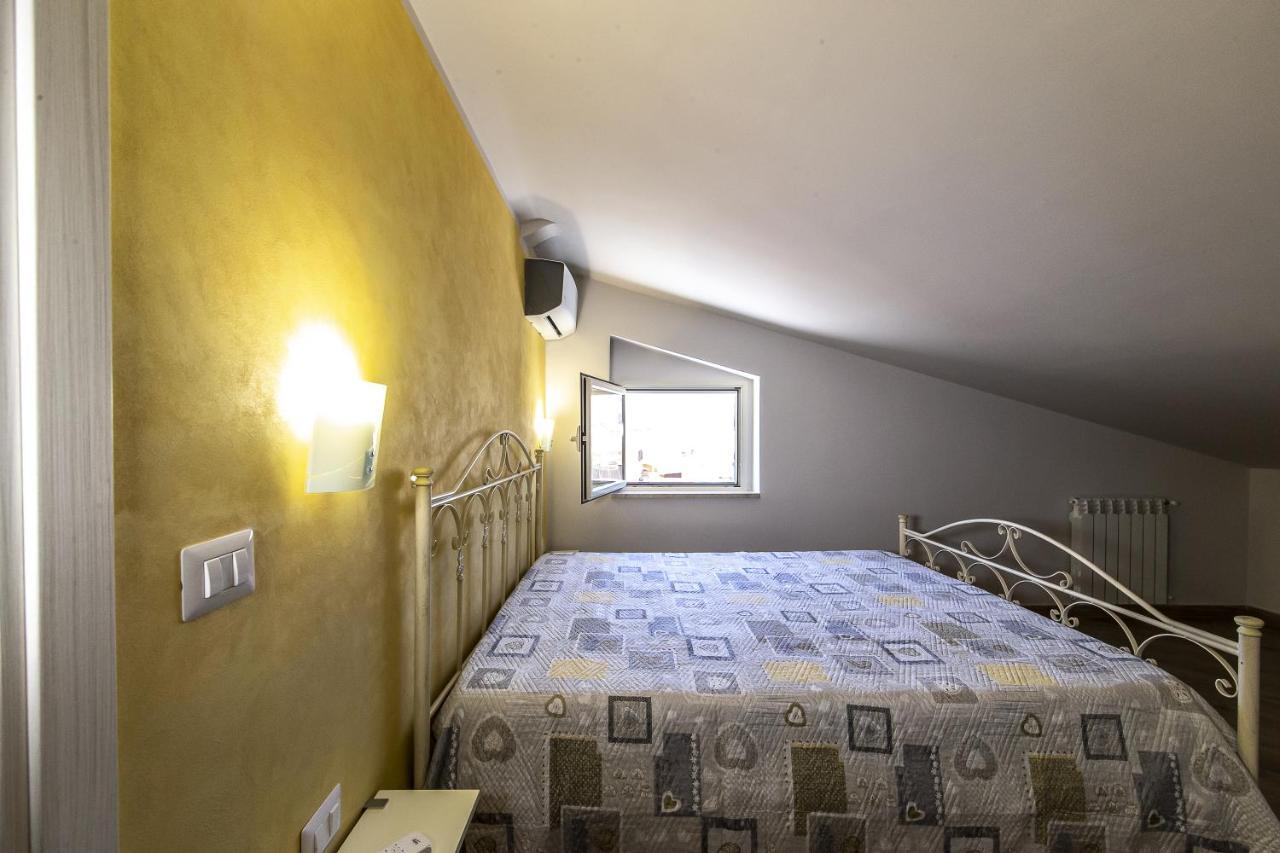 La Mansarda Di Bellavista Apartment Porto Empedocle Exterior photo